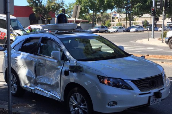 شدیدترین تصادف خودروی خودران گوگل+عکس